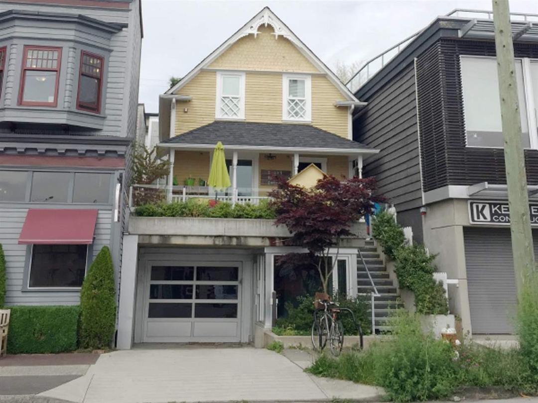 256 e 1st street