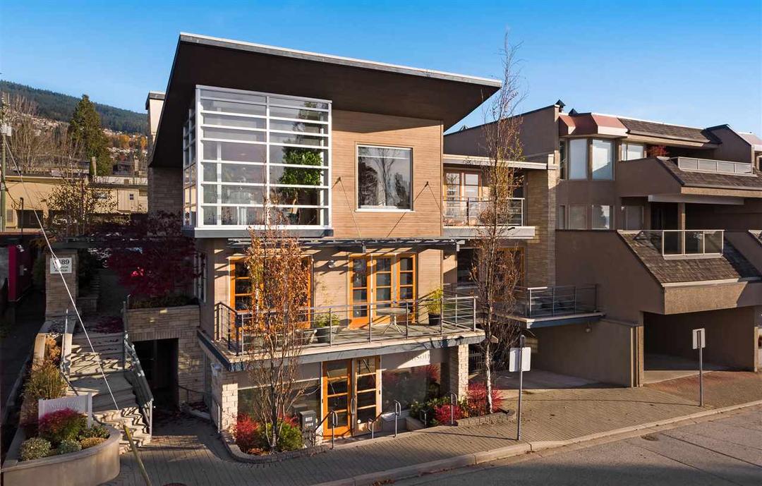 2489 bellevue avenue