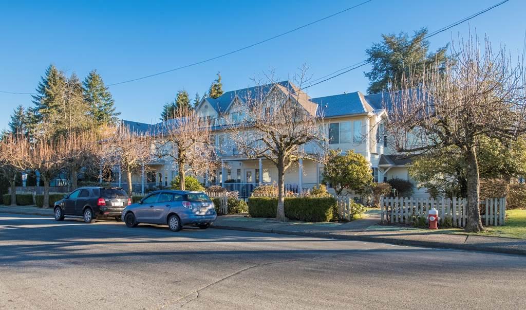 12014 220 street