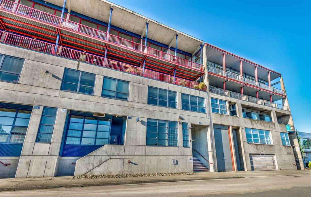 128 w 6 avenue