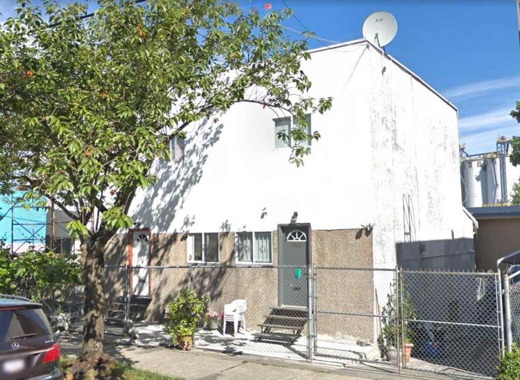 property-image