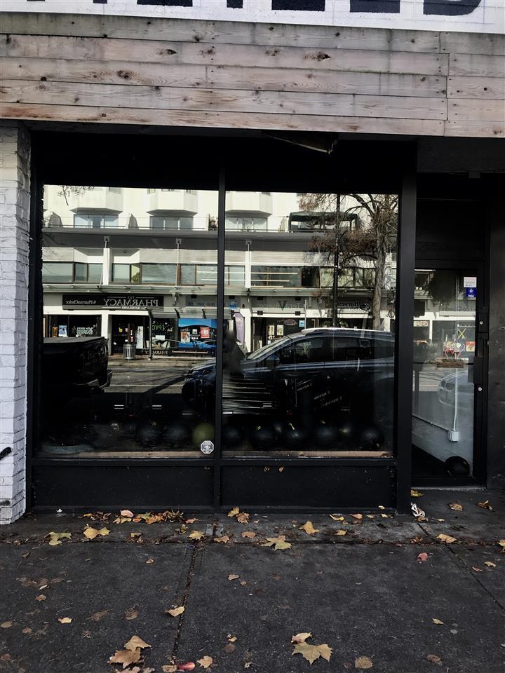 2976 w broadway