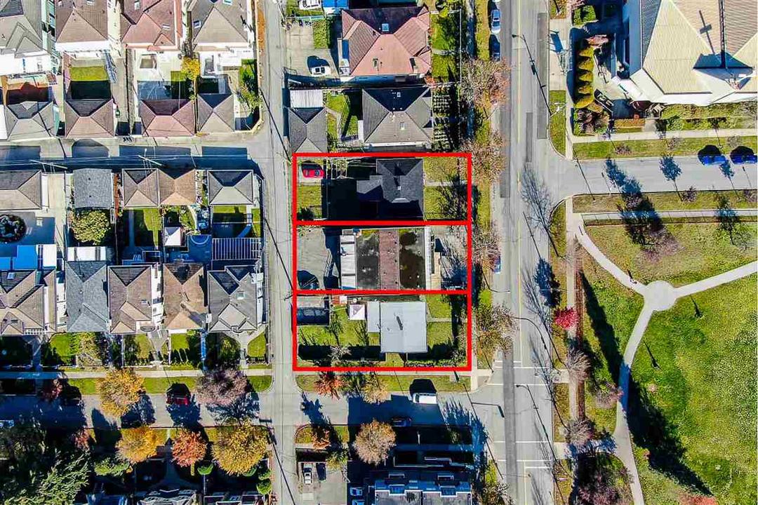 7473 - 7477 victoria drive
