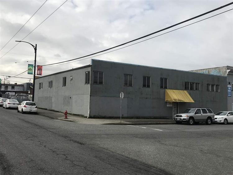 property-image