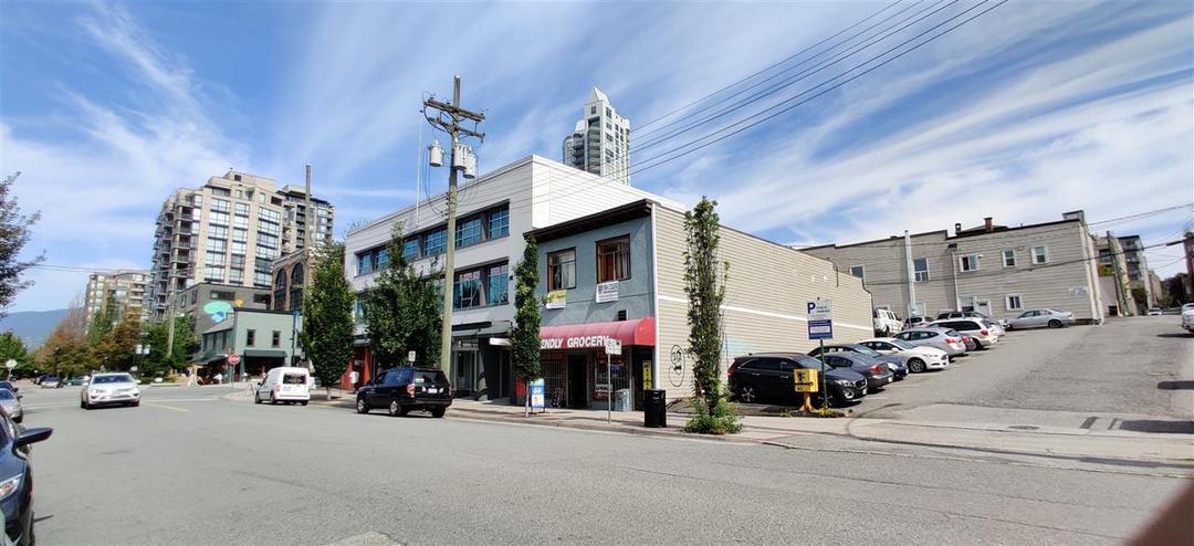 110 e 1st street