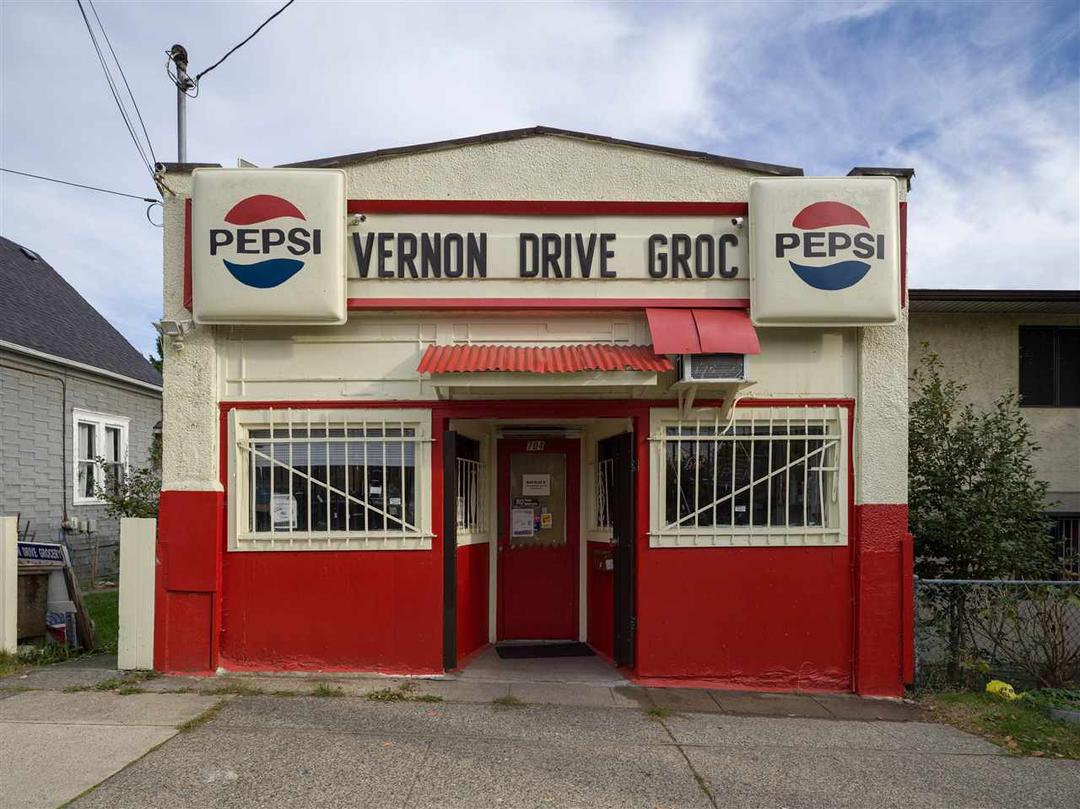 700 vernon drive
