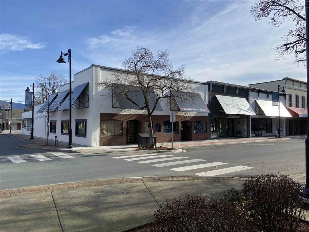 45915-45921 wellington avenue