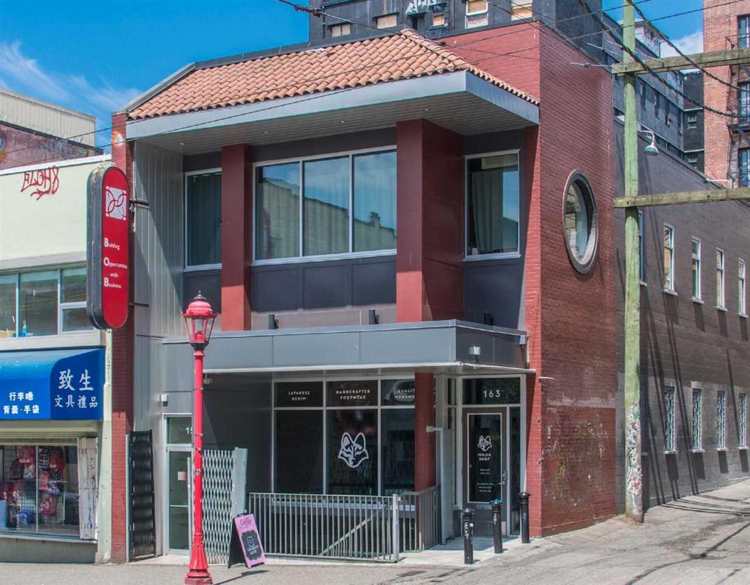 163 e pender street