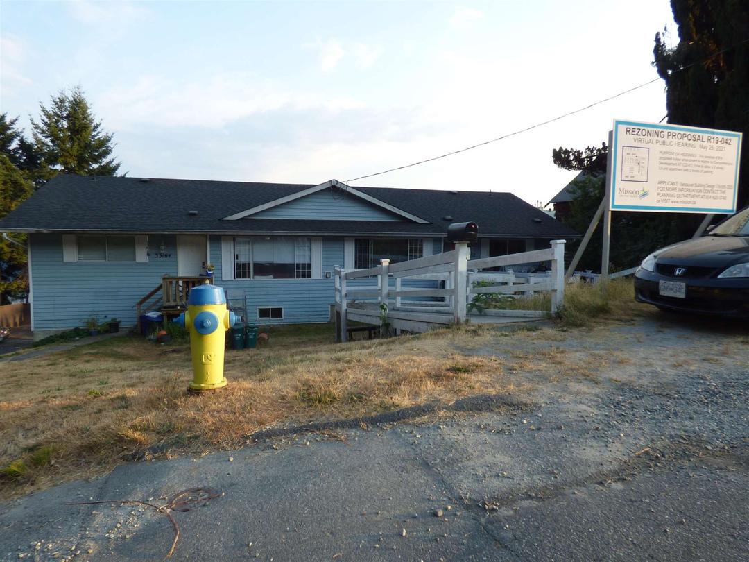 33162-33164 3rd avenue