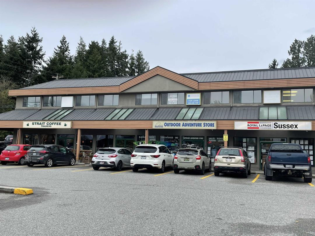 4330 sunshine coast highway