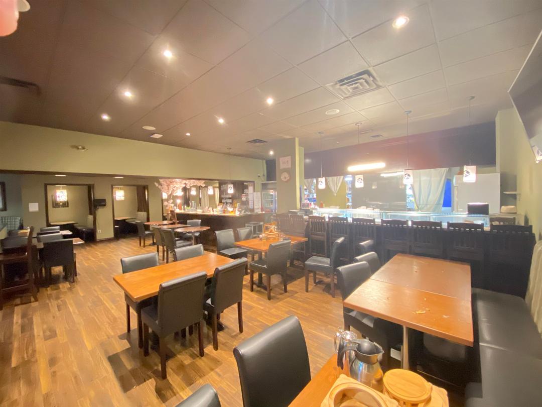 2764 barnet highway