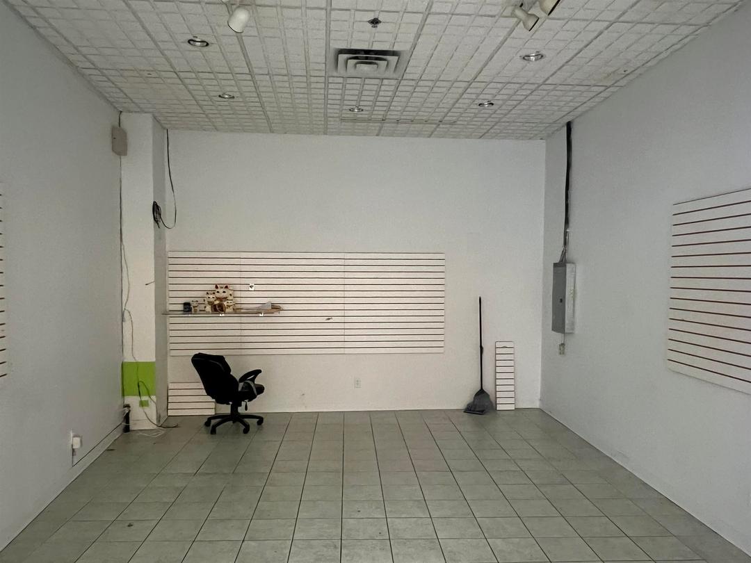4500 kingsway