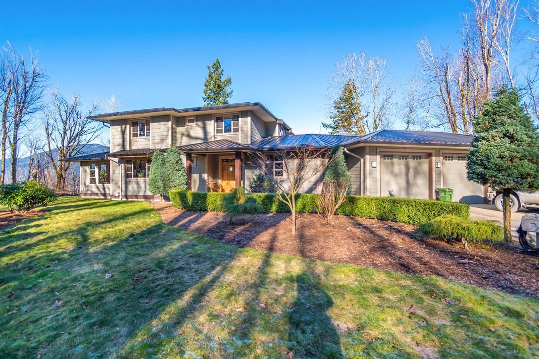 43207 salmonberry drive