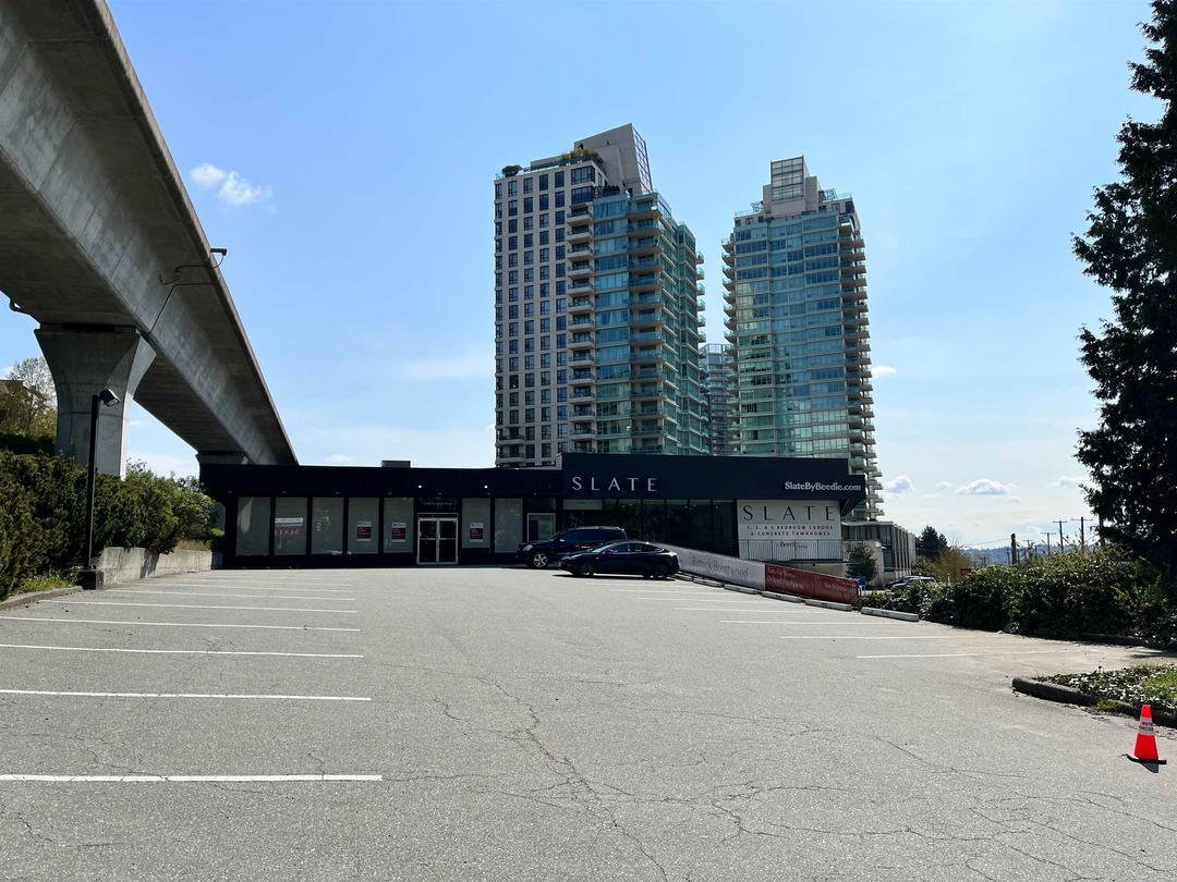 2148-2150 douglas road