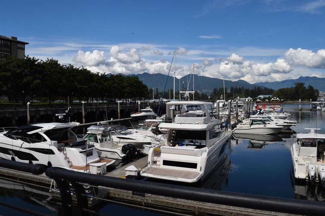 1590 coal harbour quay