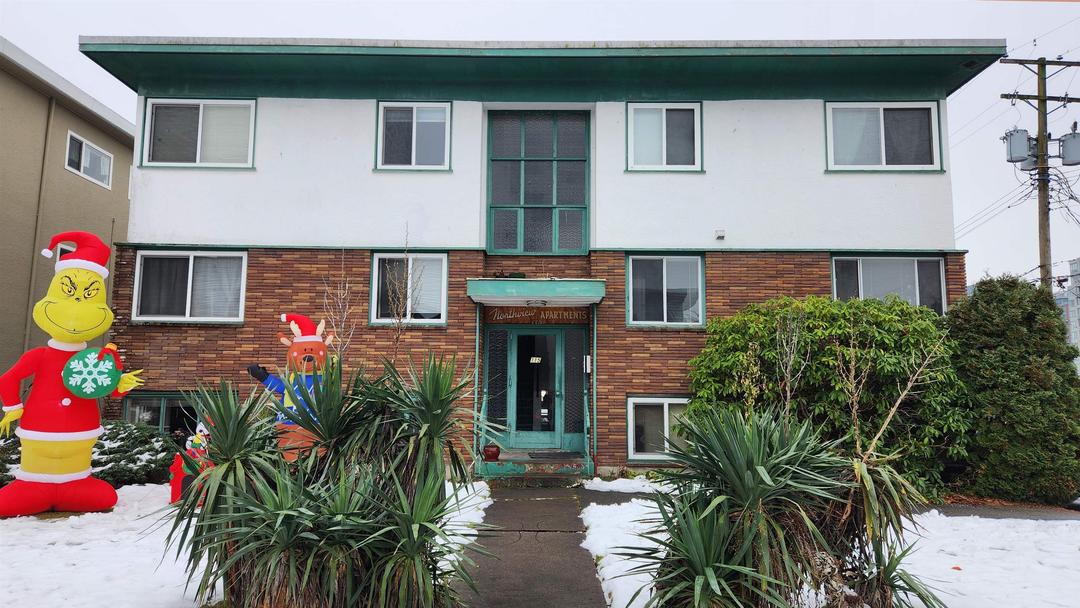115 e 18th street