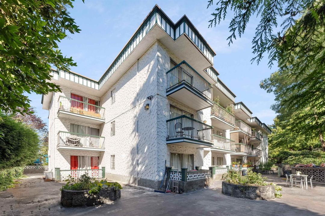 110 w 10th avenue