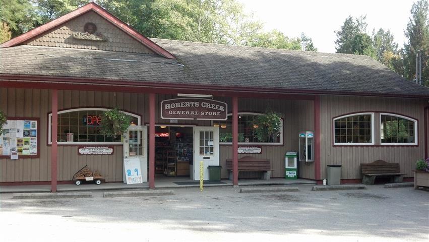 1042 roberts creek road