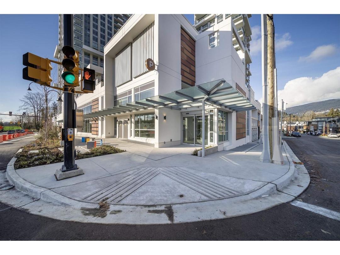 1683 capilano road