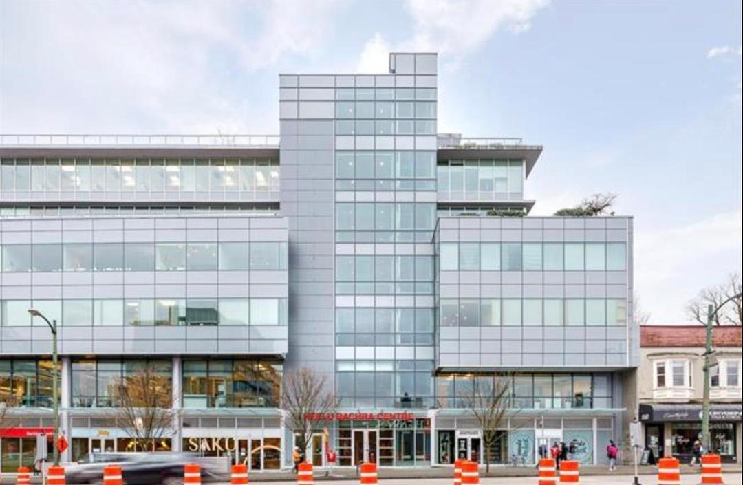 550 w broad way