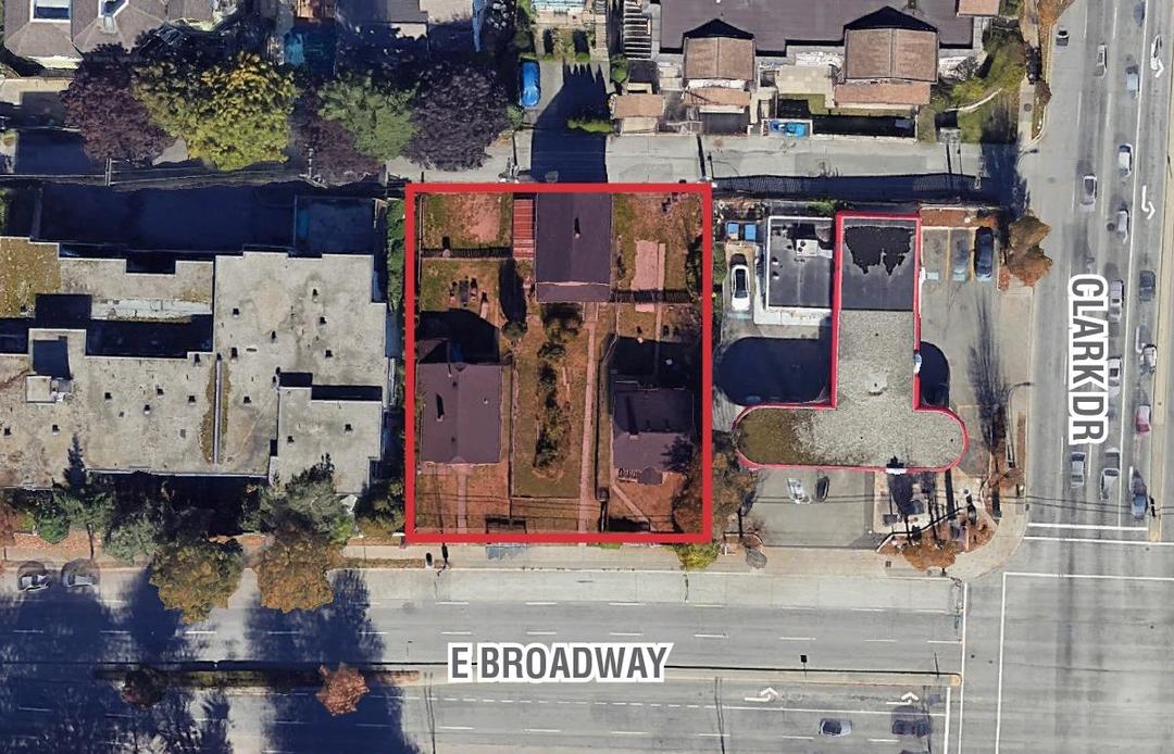 1237,1243,1257 e broadway