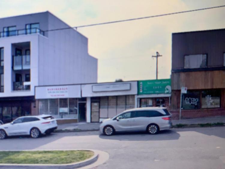 property-image