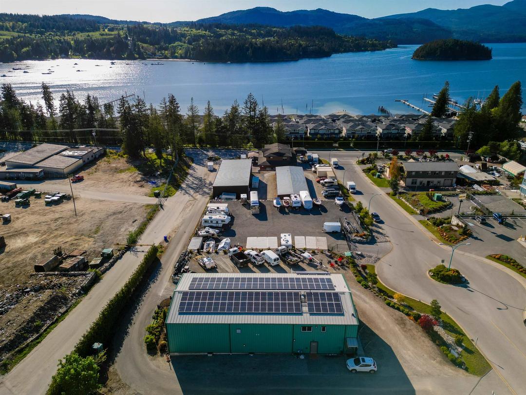 5513 sechelt inlet road