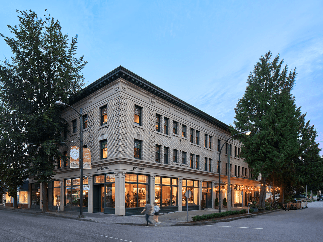 166 e 11th avenue