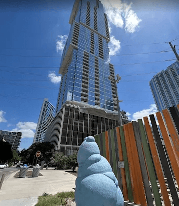 301 west avenue