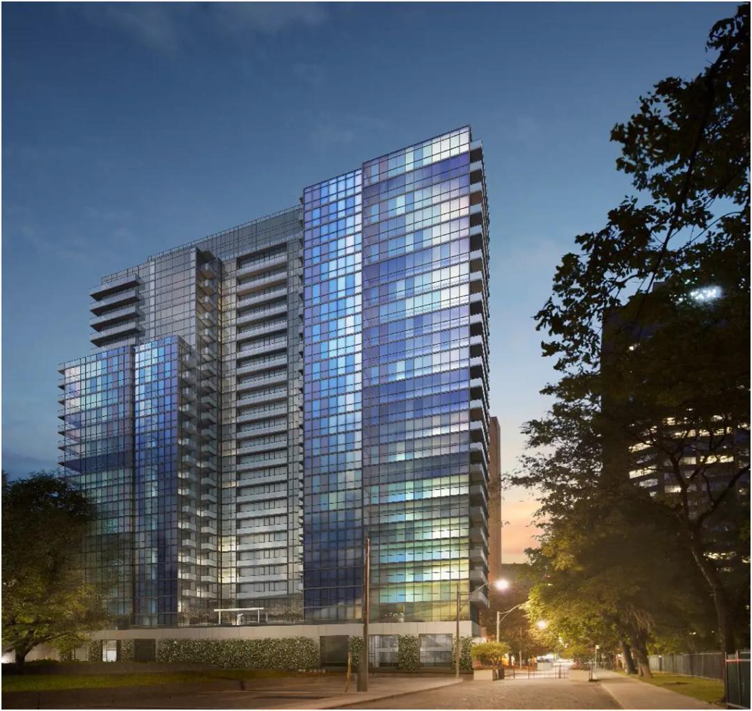 210 simcoe st