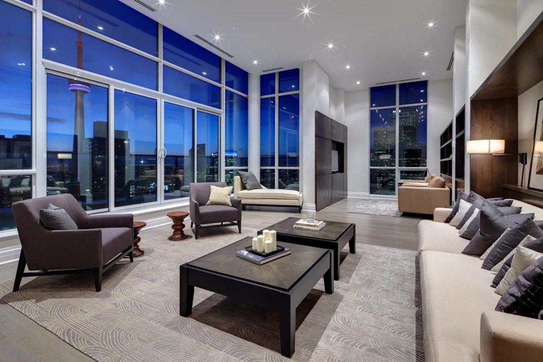 33 bay st