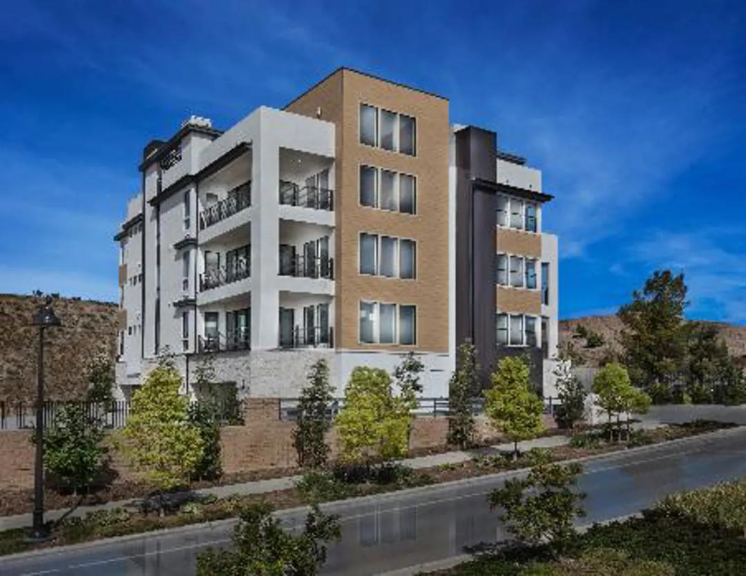 8685 rio san diego drive