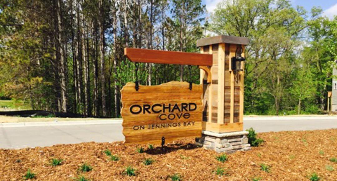 5598 orchard cove