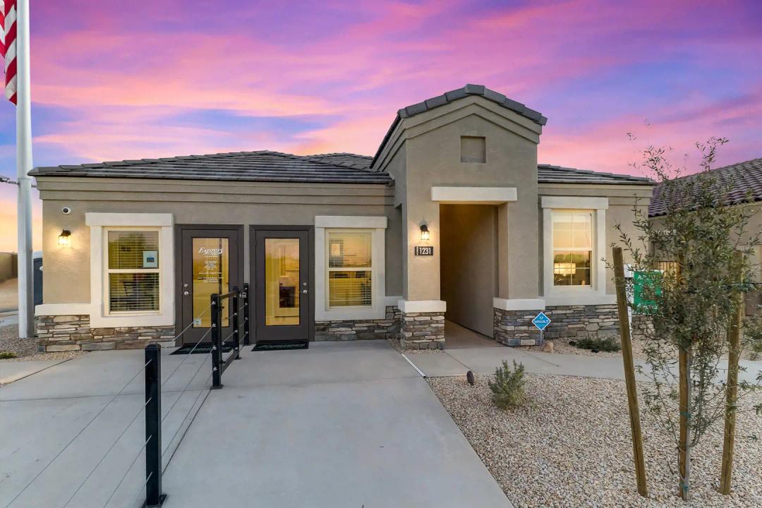 1231 east thomas drive